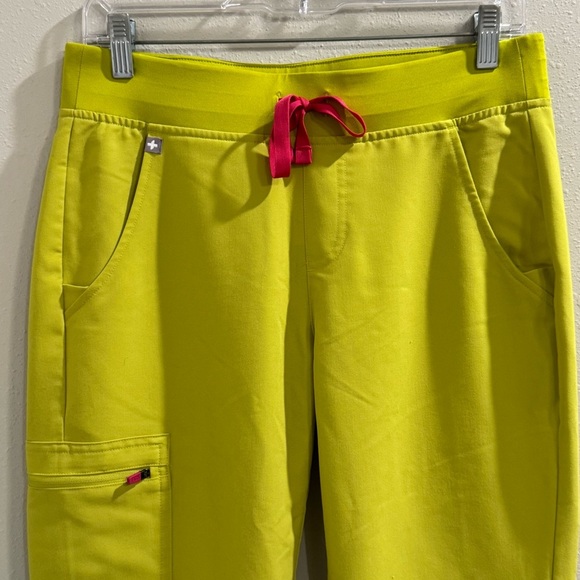 Figs Small Tall Limeade Zamora Scrub Jogger Pants Medical Scrubs Nurse Workwear - Picture 6 of 7